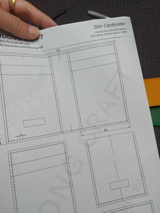 File pattern slim cardholder wallet