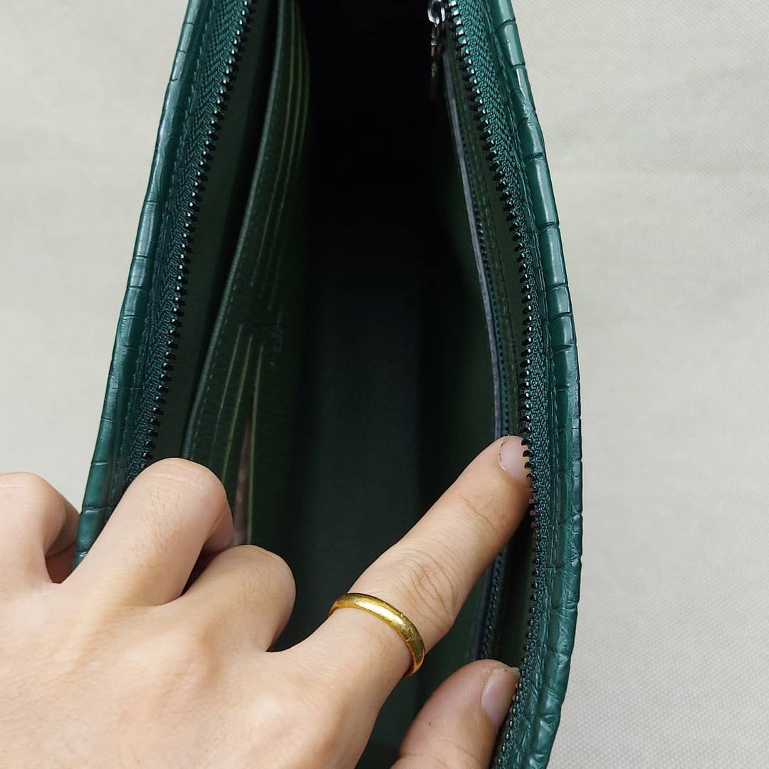 Hand-stitched Cyprus 27 crocodile zip pouch